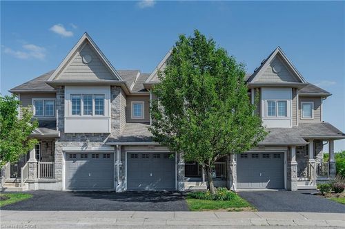 d16-6 Upper Mercer St, Kitchener, ON, N2A0E4 | Card Image