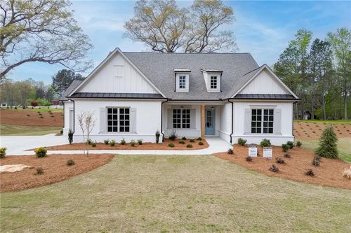 8145 Heardsville Cir, cumming, GA, 30028-3691 | Card Image