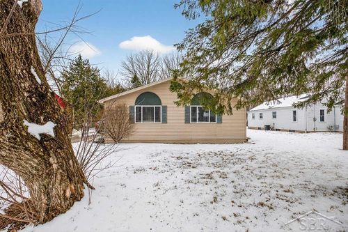 5801 Sturgeon Ave, Midland, MI, 48640-3223 | Card Image