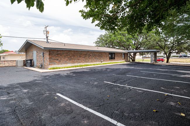 1512 Crestridge Dr, Home with 0 bedrooms, 0 bathrooms and null parking in Cleburne TX | Image 5
