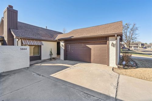 3804 Havenbrook Cir, Norman, OK, 73072-4010 | Card Image