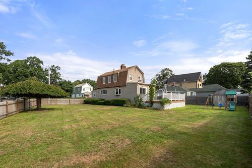 26 Oakwood Rd, Quincy, MA, 02169-3306 | Card Image