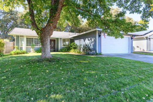3100 Driftstone Dr, Anderson, CA, 96007-4602 | Card Image