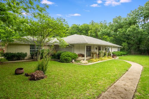 915 Cockrell Hill Rd, Ovilla, TX, 75154-8751 | Card Image