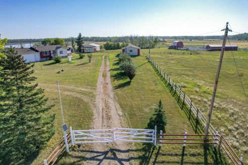 40219 Range Road 222, Rural Lacombe County, AB, T0B3C0 | Card Image