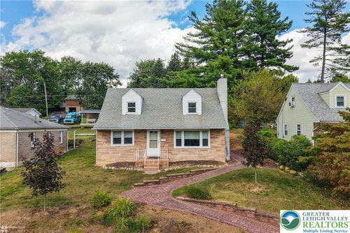 769 Lafayette Ave, Palmerton, PA, 18071-1420 | Card Image