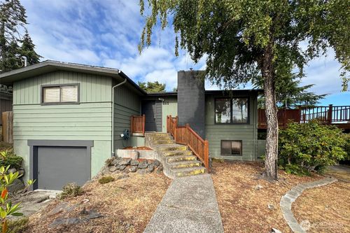 2610 S Washington St, Port Angeles, WA, 98362-6766 | Card Image