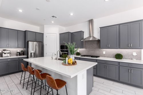 29314 N 135th Dr, Peoria, AZ, 85383-8163 | Card Image