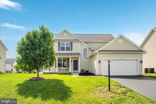 367 Webber Springs Dr, INWOOD, WV, 25428-3860 | Card Image
