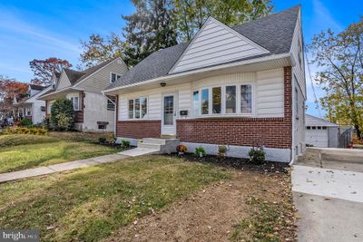 1630 Norwood Avenue, House other with 5 bedrooms, 2 bathrooms and null parking in PROSPECT PARK PA | Image 3