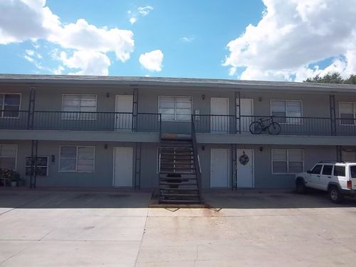 apt-8-4302 16th St, Lubbock, TX, 79416-5827 | Card Image