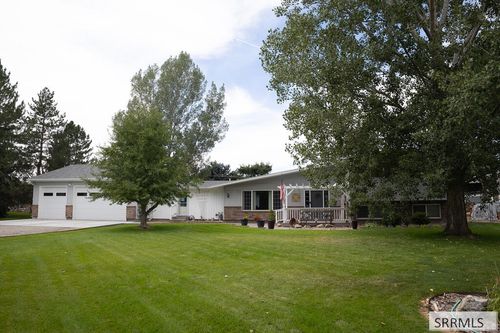 2254 S Bellin Rd, Idaho Falls, ID, 83402-5605 | Card Image