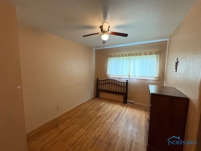 23695 E Second St, House other with 3 bedrooms, 1 bathrooms and null parking in Grand Rapids OH | Image 13