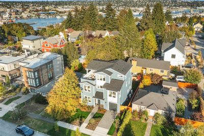 4406 31st Avenue W, House other with 5 bedrooms, 5 bathrooms and 1 parking in Seattle WA | Image 2