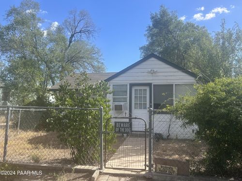 815 Dameron Dr, Prescott, AZ, 86301-1922 | Card Image