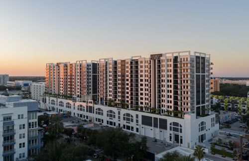 c1-1000 1st Ave N, St Petersburg, FL, 33705-1739 | Card Image