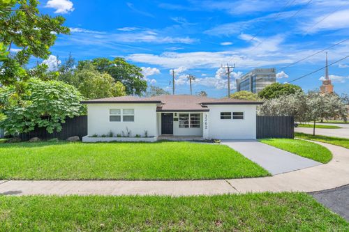 3262 Pierce St, Hollywood, FL, 33021-6134 | Card Image