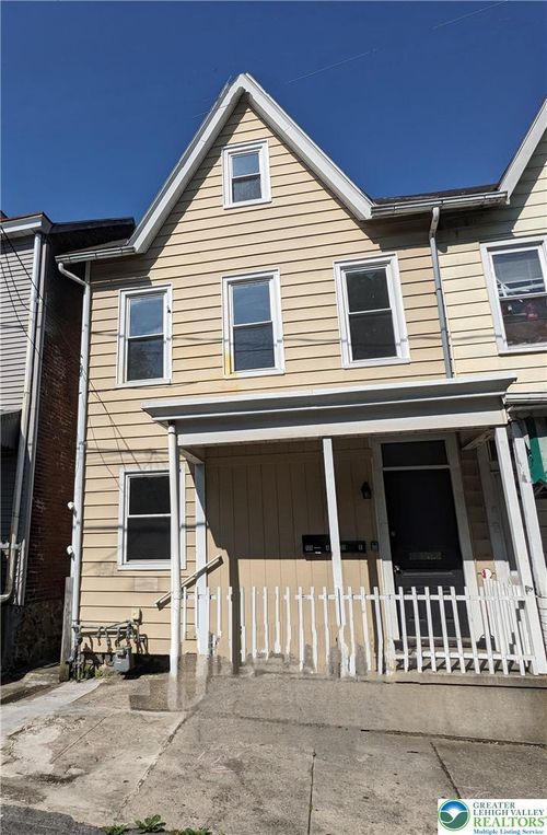 1-135 S 13th St, EASTON, PA, 18042-4056 | Card Image