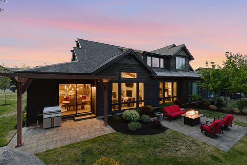 61348 Triple Knot Rd, Bend, OR, 97702-3621 | Card Image