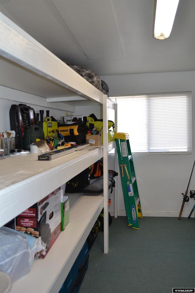 295 E Cottonwood Dr, House other with 4 bedrooms, 2 bathrooms and null parking in Mountain View WY | Image 18