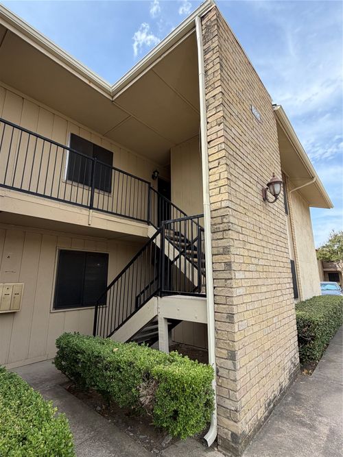 2080-5915 Harvest Hill Rd, Dallas, TX, 75230-1217 | Card Image