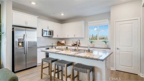 1710 Eagle Rd, Rialto, CA, 92376-2330 | Card Image