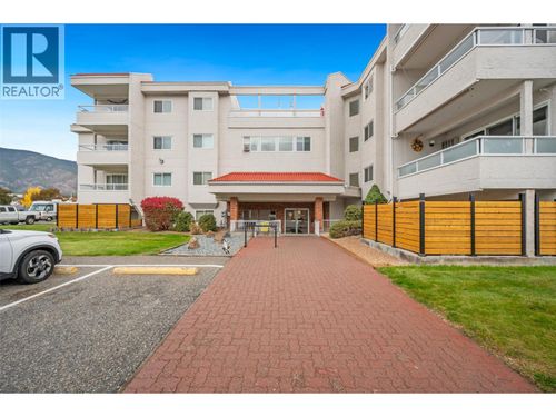 404-284 Yorkton Ave, Penticton, BC, V2A3V5 | Card Image