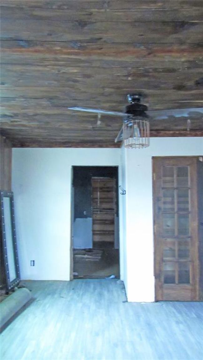 144 N Jeffus St, House other with 4 bedrooms, 1 bathrooms and 1 parking in Deport TX | Image 24