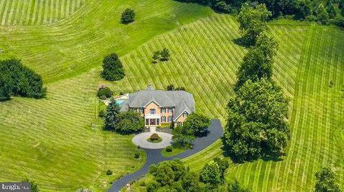 40870 Beechnut Rd, LEESBURG, VA, 20175-7030 | Card Image