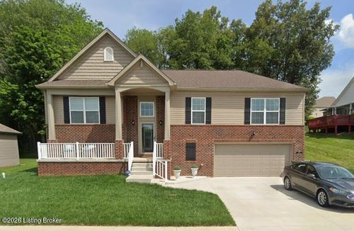 402 Lambrusco Way, Vine Grove, KY, 40175-7489 | Card Image