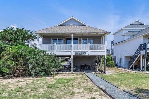2505 W Dolphin Dr, Oak Island, NC, 28465-7400 | Card Image