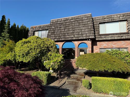 4-2209 Colby Avenue, Everett, WA, 98201 | Card Image