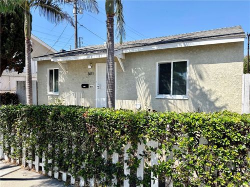 3011 Delta, Long Beach, CA, 90810 | Card Image