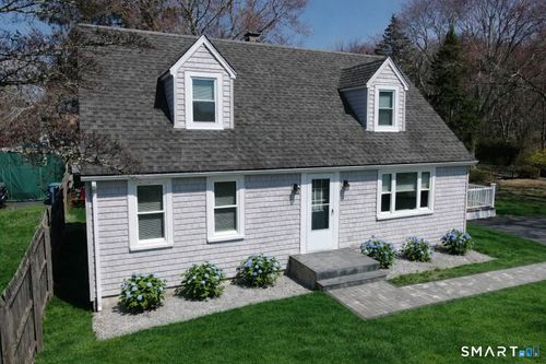 4 Anita Ave, Waterford, CT, 06385-3404 | Card Image