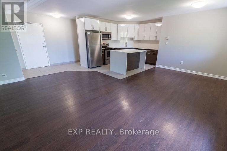Residential Lease in St. Catharines (E. Chester) 2