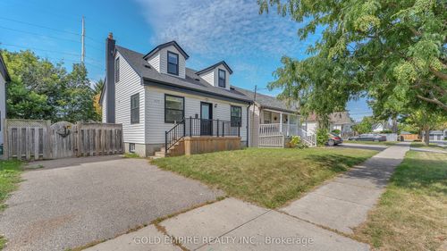 429 Saul St, London, ON, N5W4T4 | Card Image