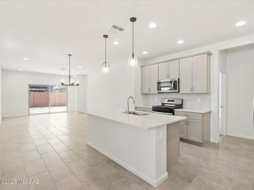 11895 W Rancho Dr, Marana, AZ, 85653-1342 | Card Image