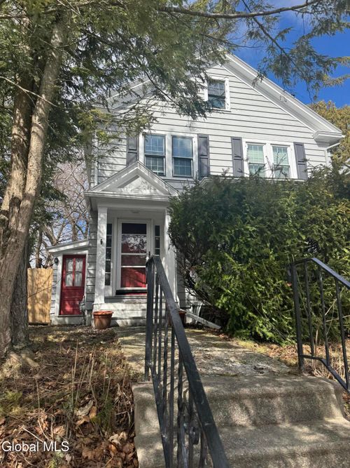 186 S Allen St, Albany, NY, 12208-2025 | Card Image