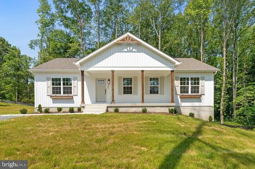 529 St Marys Ave, MINERAL, VA, 23117-9004 | Card Image