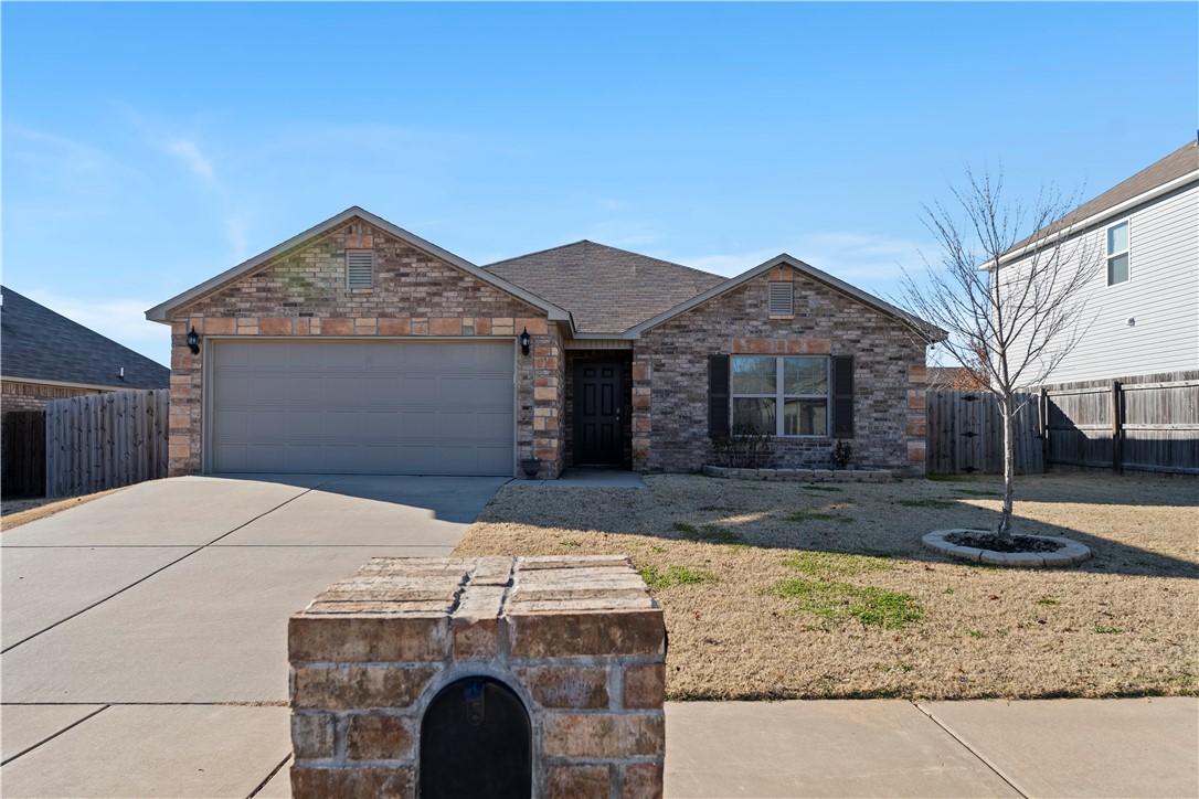 214 Cherrywood Cove, Sold in Lowell Zoocasa