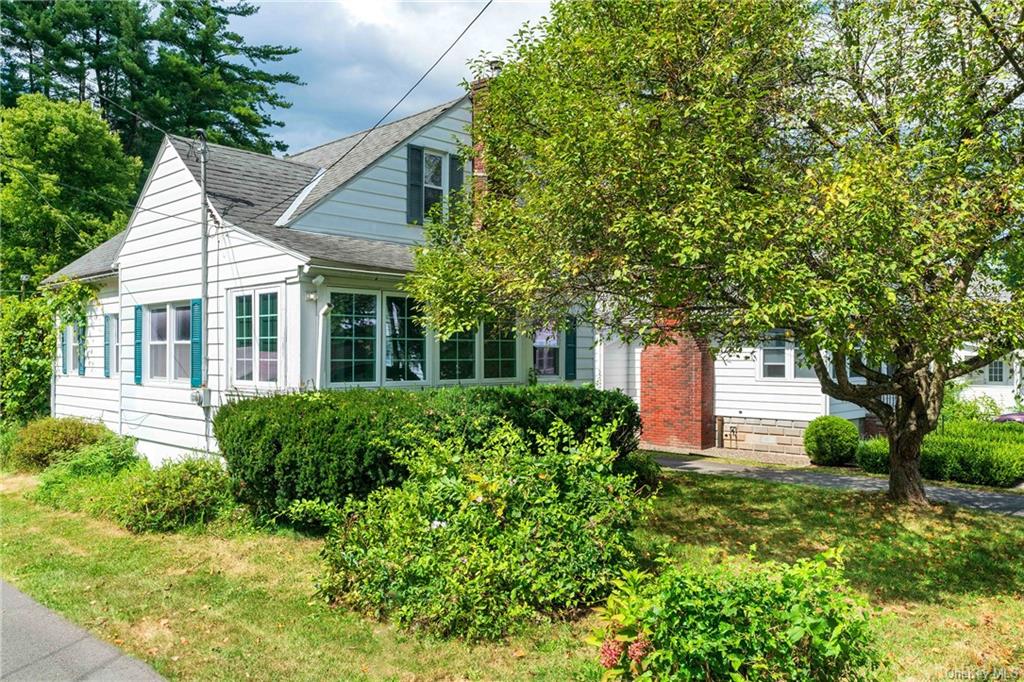 Fairview Ave, Kingston, NY 12401