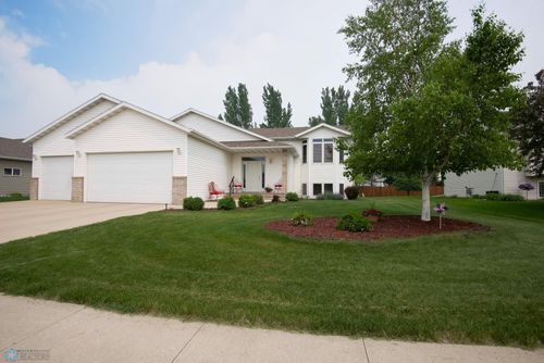 1010 4th Ave Ne, Dilworth, MN, 56529-1275 | Card Image