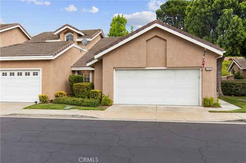 6118 E Garnet Cir, Anaheim, CA, 92807 | Card Image