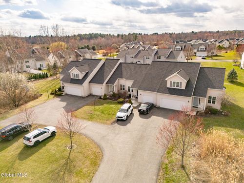 70B Fellows Rd, Halfmoon, NY, 12065 | Card Image