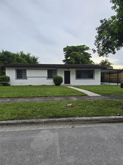 780 W 74th Pl, Hialeah, FL, 33014-4835 | Card Image