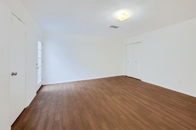 20031 Sunny Shores Dr, House other with 3 bedrooms, 2 bathrooms and 3 parking in Humble TX | Image 16