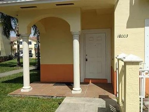 18003-18003 Nw 74th Path, Hialeah, FL, 33015-8457 | Card Image