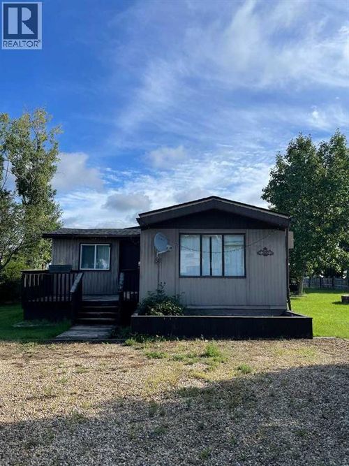 202 Railway Ave, Veteran, AB, T0C2S0 | Card Image