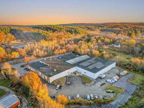 325 Ayer Rd, Harvard, MA, 01451-1132 | Card Image