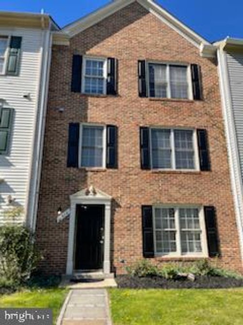 5516 Sully Lake Dr, CENTREVILLE, VA, 20120-2916 | Card Image